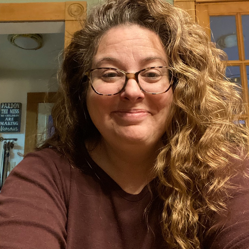 Meet your Posher, Kelly
